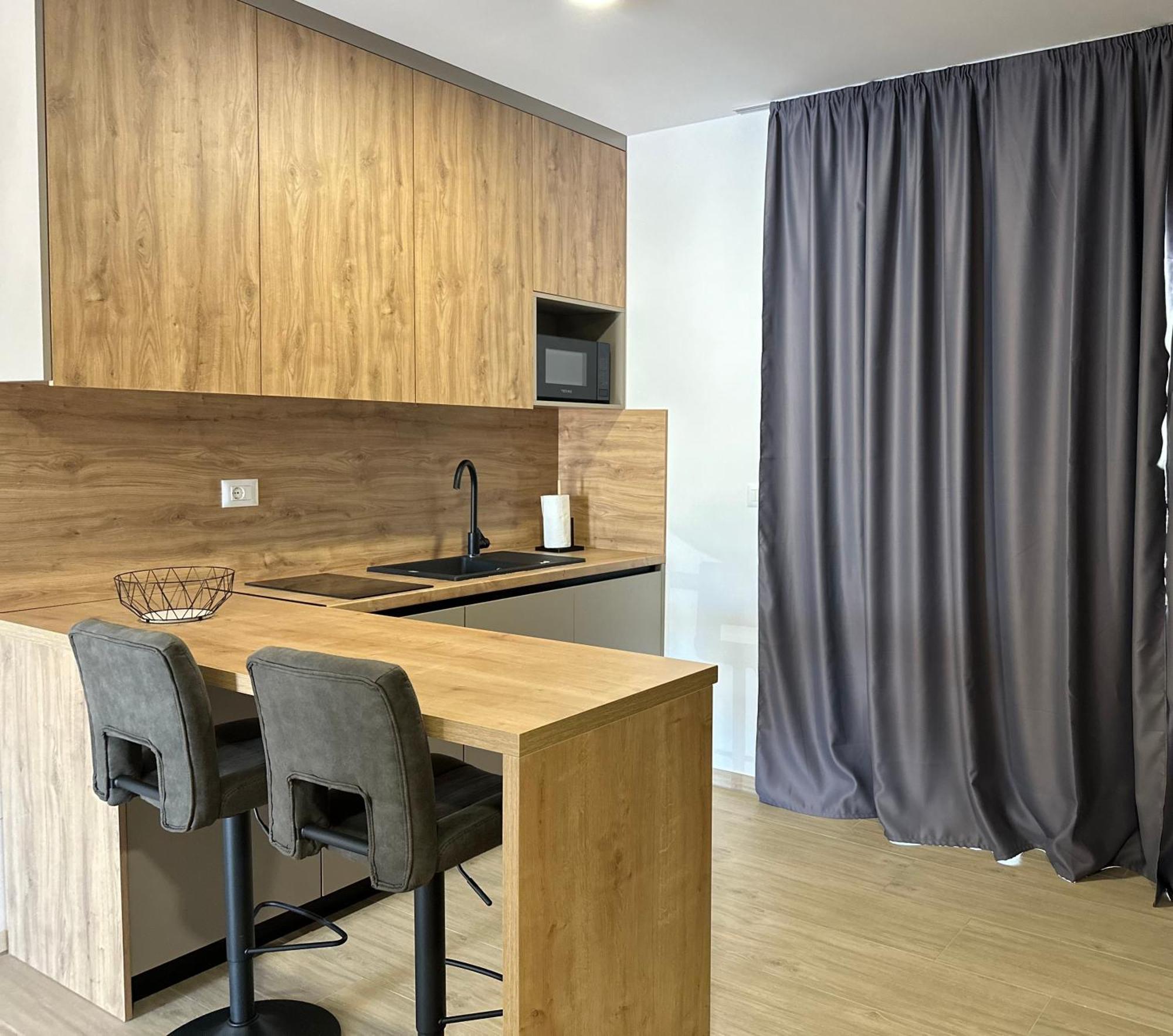 New In Airport Dubrovnik Apartamento Mocici Exterior foto